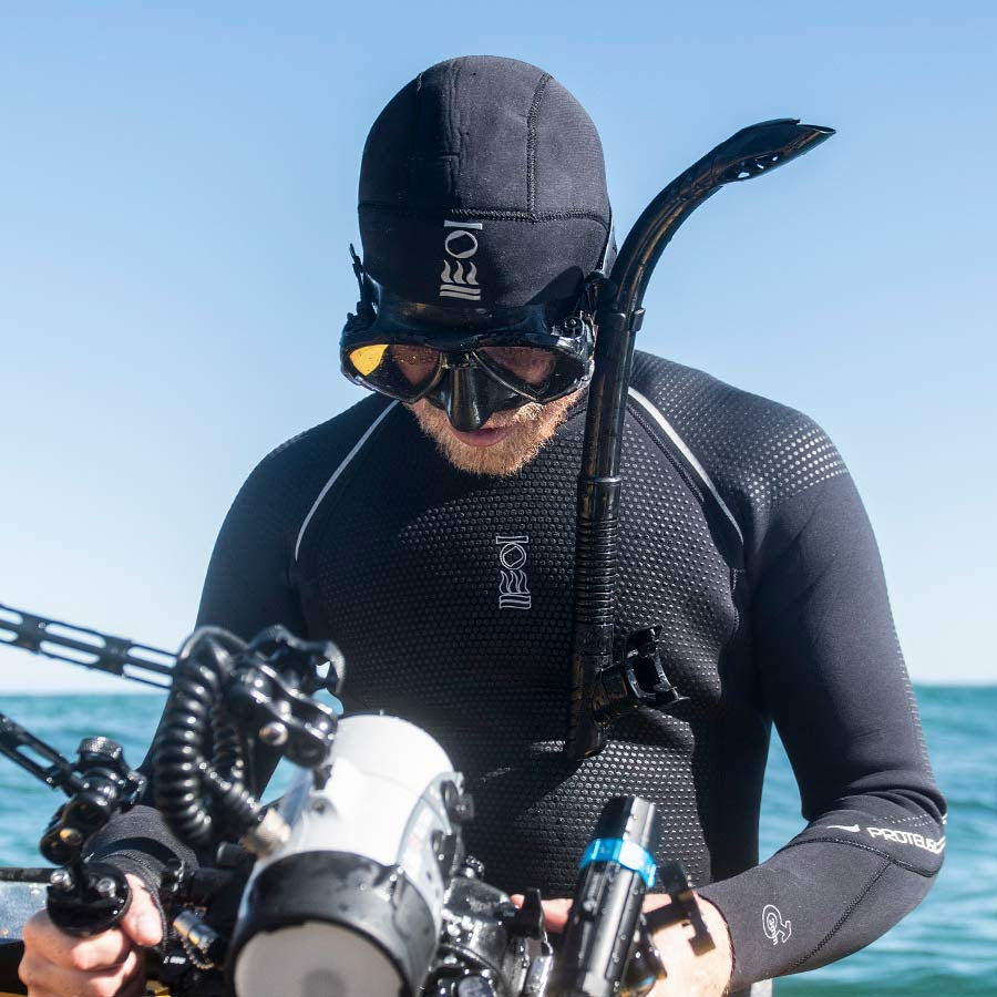 Fourth Element - 3 mm Hood Neoprene